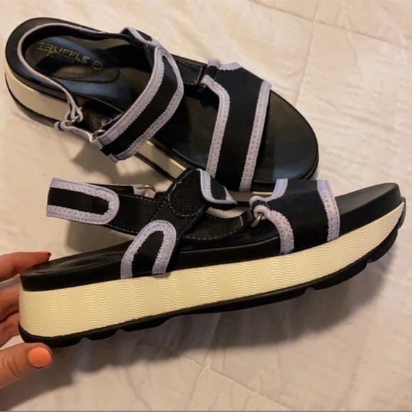 ASOS Velcro Platform Sandals - Picture 2 of 4